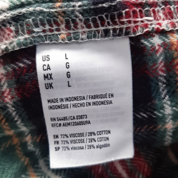 American Eagle Outfitters Plaid flannel classic fit - Picture 4 of 6